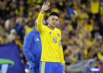James Rodríguez anuncia su retiro de la selección colombiana