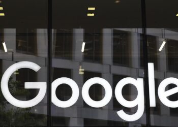 Google alerta que los cibercriminales usan sistemas de IA cada vez más autónomos y rápidos