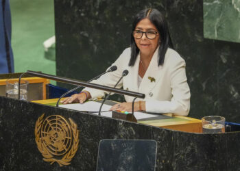 Delcy Rodríguez pide a la Asamblea Nacional reformar la criticada Ley contra el Odio