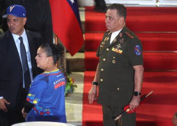 Cúpula militar venezolana apoya acuerdo con EEUU y dice que no es una «subordinación»
