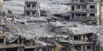 Nepal eleva a 1.355 los muertos y mantiene en casi 5.000 los desaparecidos tras la riada
