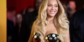Beyoncé reedita ‘B’DAY’ e incluye una colaboración en español con Maluma