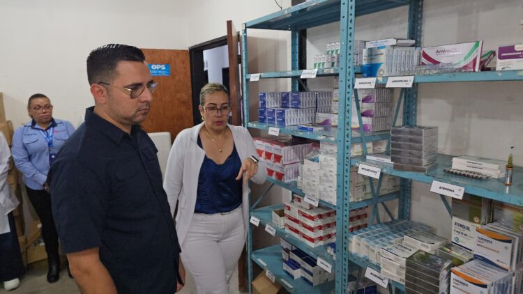 Dotación de equipos médico-quirúrgicos arribó a Mérida /Fotos: Erick Chávez