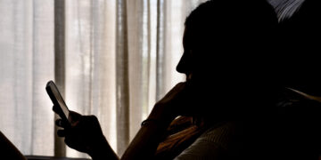 La UE insiste que no ve avances suficientes de Meta para proteger a los menores online