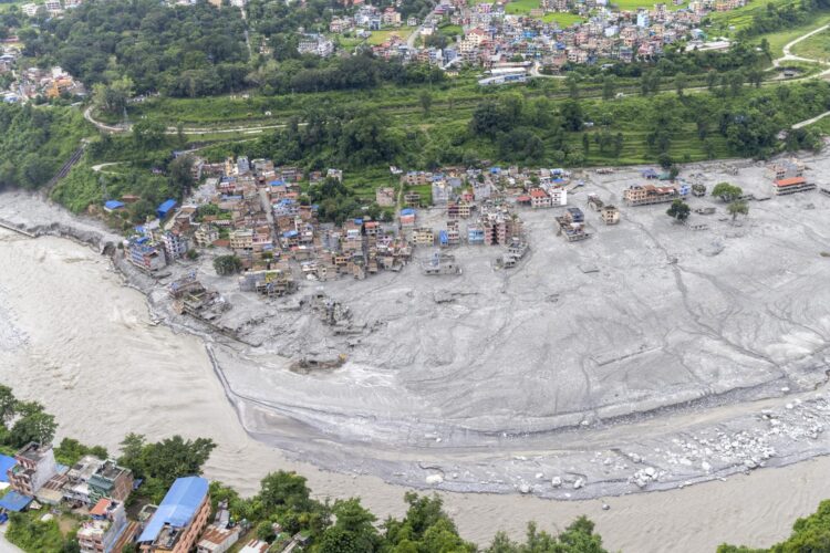 Vista de los daños producidos por la riada en Rasuwa, Nepal. EFE/EPA/NARENDRA SHRESTHA