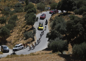 La Vuelta volverá a salir de Galicia en 2027 y terminará en Madrid