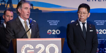 La Casa Blanca espera que Venezuela firme más acuerdos petroleros esta semana en el G20