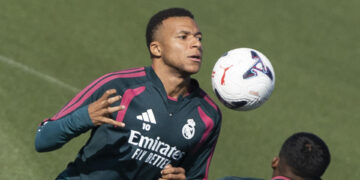 Mbappé afronta el Balón de Oro sin obsesión, pero convencido de que este puede ser su año