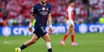 Kvara, merecedor del Balón de Oro para Kroos y Platini: con Luis Enrique no hay titulares
