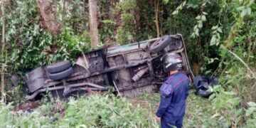 Vuelco de vehículo deja un lesionado en la Loma de Mitimbis 