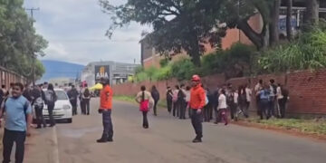 Táchira | 42 jóvenes atendidos por picaduras de abejas y 900 personas evacuadas 