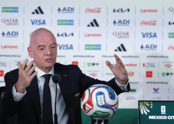 Los miembros europeos del Consejo de la FIFA exigen datos inmediatos de pagos a Infantino y sus gastos
