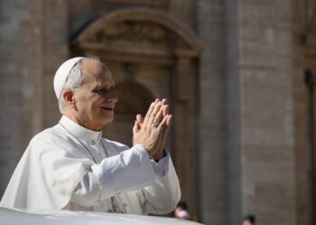 El papa León XIV vota por correo en los comicios de EEUU: un gesto inédito que abre debate