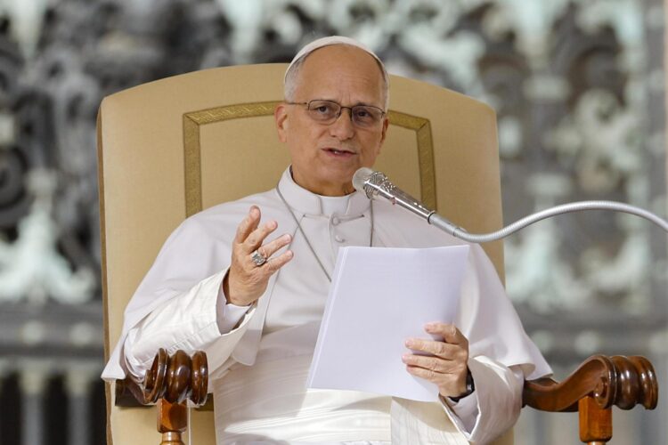 FOTO ARCHIVO. El papa León XIV durante su audiencia general semanal, en la Ciudad del Vaticano, el 21 de octubre de 2026. EFE/EPA/FABIO FRUSTACI