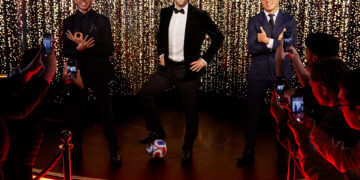 Los muñecos de cera de Kane, Yamal y Mbappé posan juntos en el Madame Tussaud de Londres