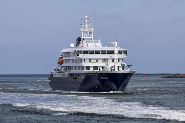 Imagen de archivo del crucero neerlandés MV Hondius. EFE/ Pablo Garrigós