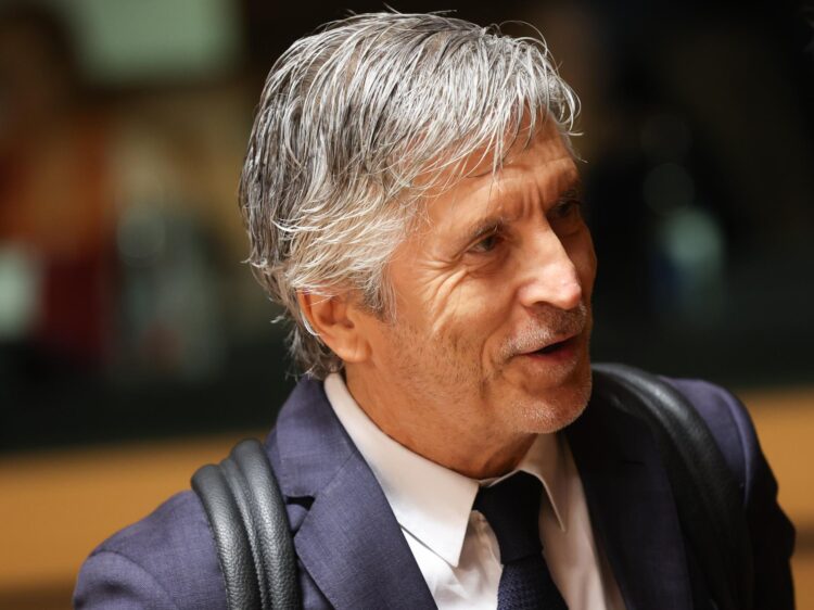 El ministro del Interior de España, Fernando Grande-Marlaska, asiste al Consejo de Justicia y Asuntos de Interior en Luxemburgo, el 1 de octubre de 2026. EFE/EPA/OLIVIER HOSLET