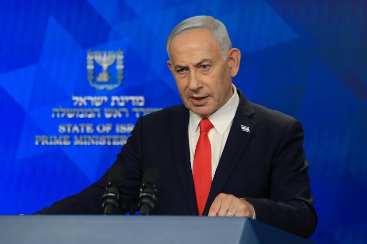 FOTO ARCHIVO. El primer ministro israelí, Benjamin Netanyahu, durante una rueda de prensa en Jerusalén en junio de 2026. EFE/EPA/RONEN ZVULUN / POOL