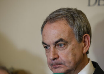 La Fiscalía propone investigar a Zapatero por malversación por las joyas ocultas en su despacho