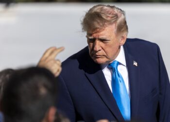 Trump dice que «todo saldrá bien» al ser preguntado si Machado debe regresar a Venezuela
