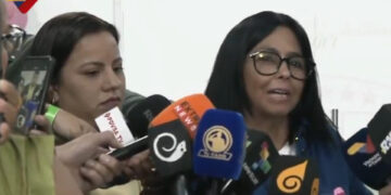 Delcy Rodríguez promete elecciones en Venezuela con una autoridad electoral «renovada»