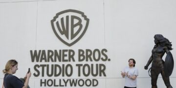 Paramount Skydance cierra compra de Warner Bros Discovery por 110.000 millones de dólares