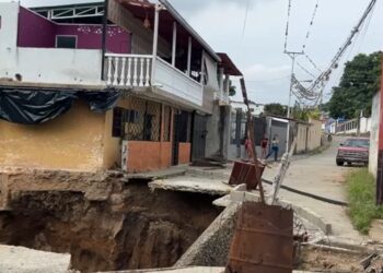 Más de 600 familias del municipio San Rafael de Carvajal están en riesgo de quedar incomunicadas por daños en la vía principal