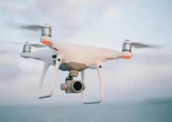 Gobierno encargado levantó la suspensión del uso de drones en Venezuela