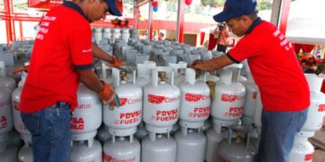 Delcy Rodríguez anunció tres modalidades para la venta y recarga de bombonas de gas doméstico