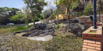Adelantan trabajos de saneamiento en la laguna de Urao