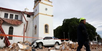 Al menos 27 heridos leves y más de 400 edificaciones afectadas por el terremoto en Panamá, según último balance