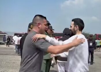EE UU deportó a Venezuela a exalcalde de Mérida tras ocho meses bajo custodia de ICE
