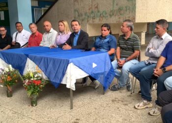 Johnny Humbría suma respaldo tras las elecciones de cogobierno rumbo al Vicerrectorado del NURR
