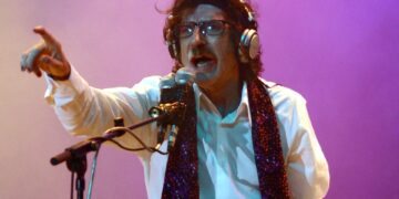 Charly García cumple 75 años y Argentina se llena de tributos al ícono del rock
