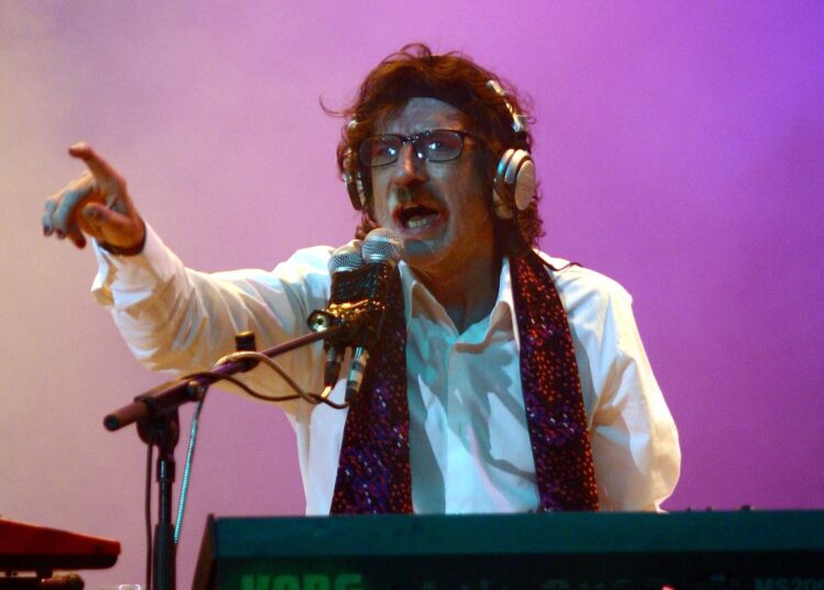 Imagen de archivo del rockero argentino Charly García durante un concierto en Madrid. EFE/Quique Fidalgo