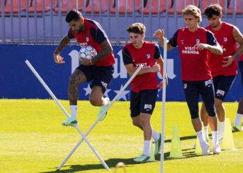 Simeone, con todos disponibles en el último entrenamiento antes del United