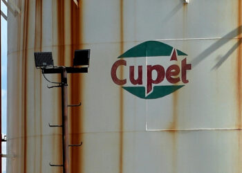 Cuba ajusta su ley petrolera, pero expertos ven un sector privado pequeño y control rígido