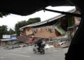 La entrega de ayuda tras el terremoto en Panamá se agiliza con recuperación de carreteras