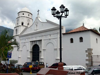 COFRADÍAS DE LA SANTA IGLESIA CATEDRAL DE TRUJILLO  |  Por:  Alí Medina Machado