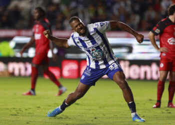 Salomón Rondón, 20 años como profesional con burlas al paso del tiempo