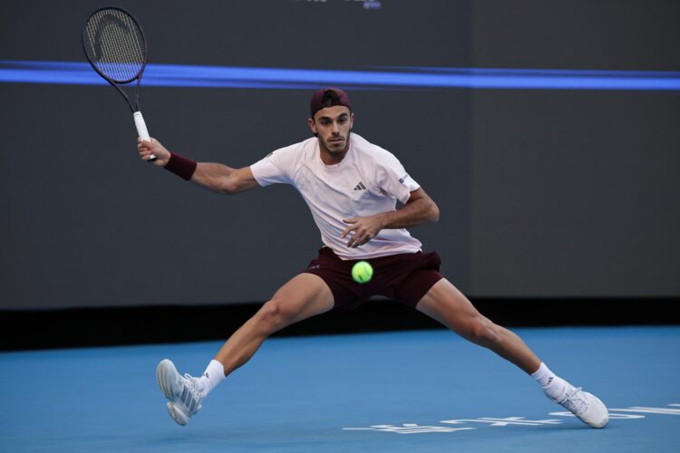 Fotografía del pasado 4 de octubre, en la que puede verse al tenista argentino Francisco Cerúndolo en el Masters 1000 de Shanghái. EFE/ ANDRES MARTINEZ CASARES