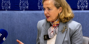 Calviño: Las elecciones en España serán fundamentales para orientar las políticas europeas
