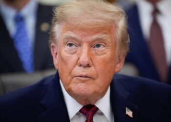 Trump asegura que podría haber elecciones en Venezuela, pero que aún es «demasiado pronto»