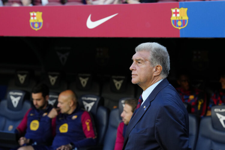 El presidente del Barcelona, Joan Laporta, antes del partido de LaLiga EA Sports que FC Barcelona y Getafe CF disputaron el sábado en el Camp Nou. EFE/Alejandro García