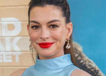 Anne Hathaway: «He trabajado muchos años como actriz para llegar a este punto maravilloso»