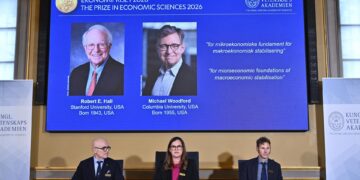 Nobel de Economía a creadores de nuevos modelos que ayudaron en la pandemia y otras crisis