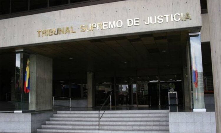 Candidatos ligados al oficialismo buscan integrarse al órgano que preseleccionará a los jueces del TSJ