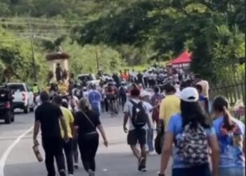 La tradicional caminata de fe desde Valera a Isnotú honra a San José Gregorio Hernández