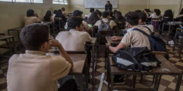 Denuncian intoxicación de estudiantes y un docente en liceo de Burbusay 